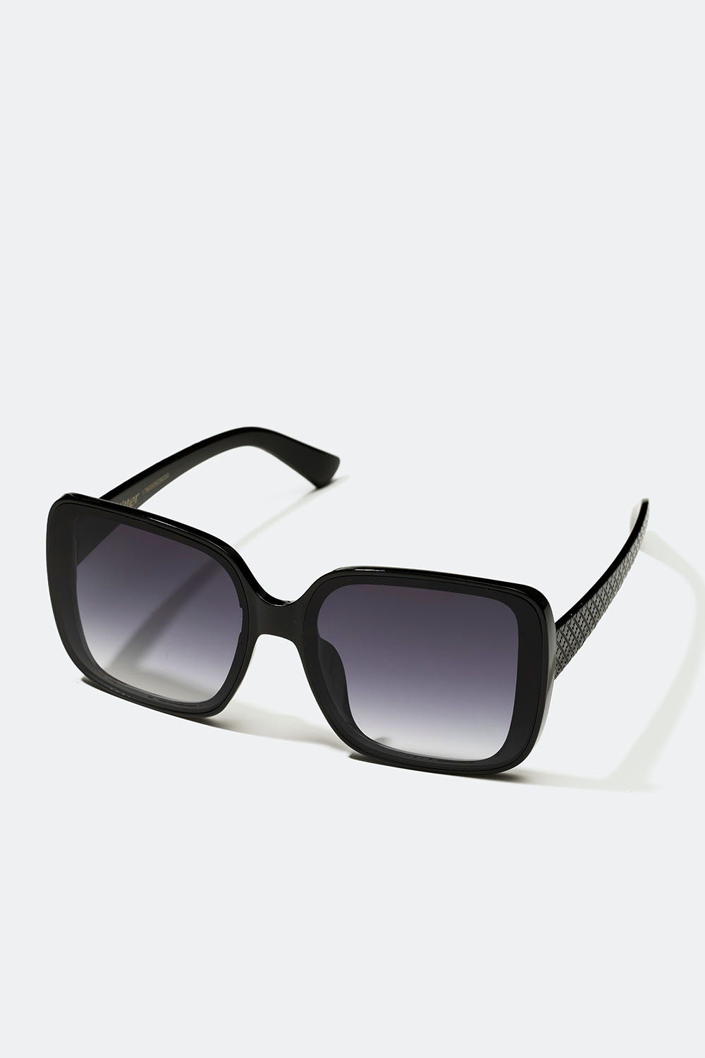 Svarte, overdimensjonerte solbriller med mønstrede stenger i gruppen Accessories / Solbriller hos Glitter (176000929000)