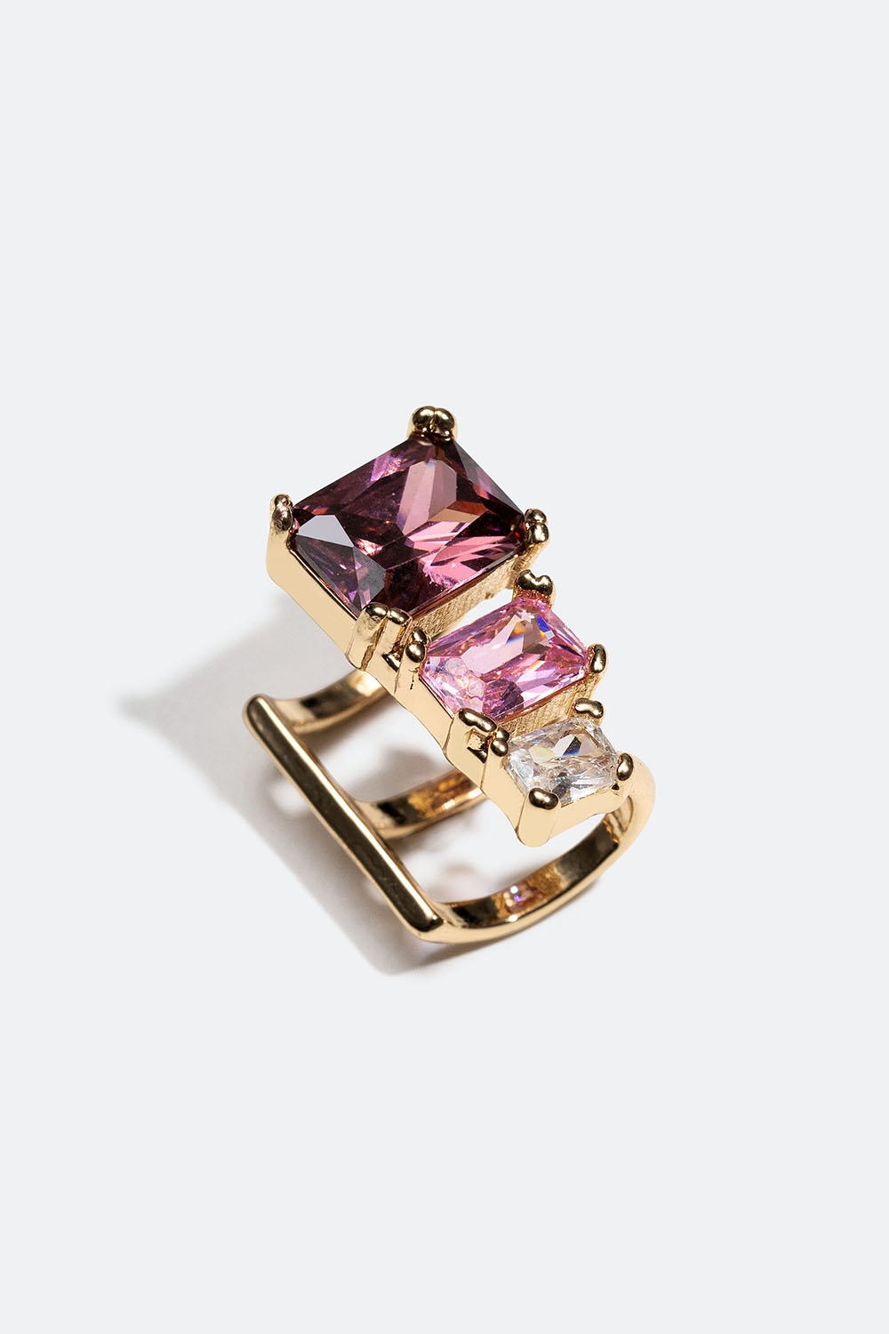 Gullfarget earcuff med rektangulære, rosa glasstener i gruppen Smykker / Øredobber / Earcuffs hos Glitter (253005745402)