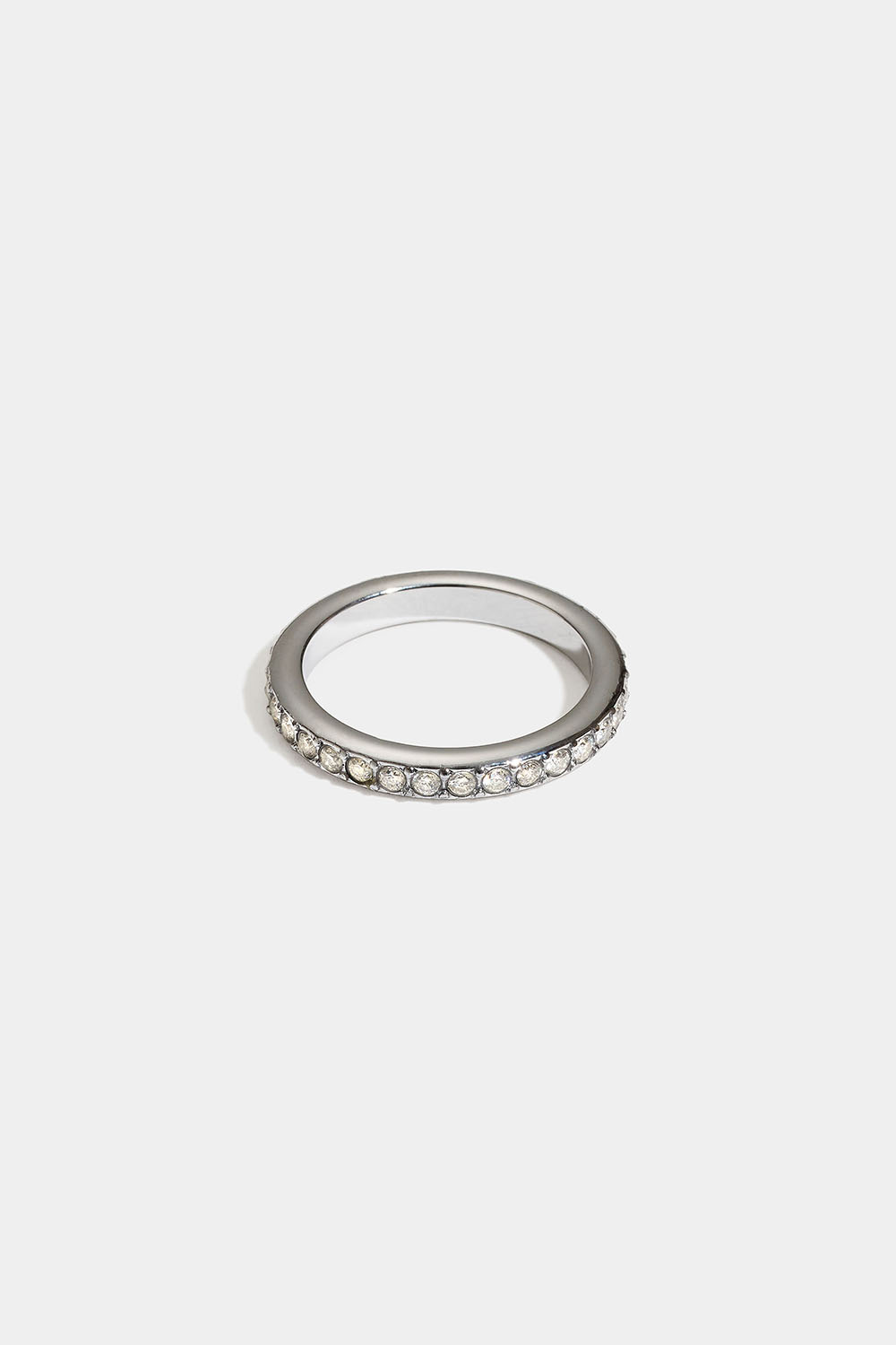 Ring i stål med Cubic Zirconia-steiner